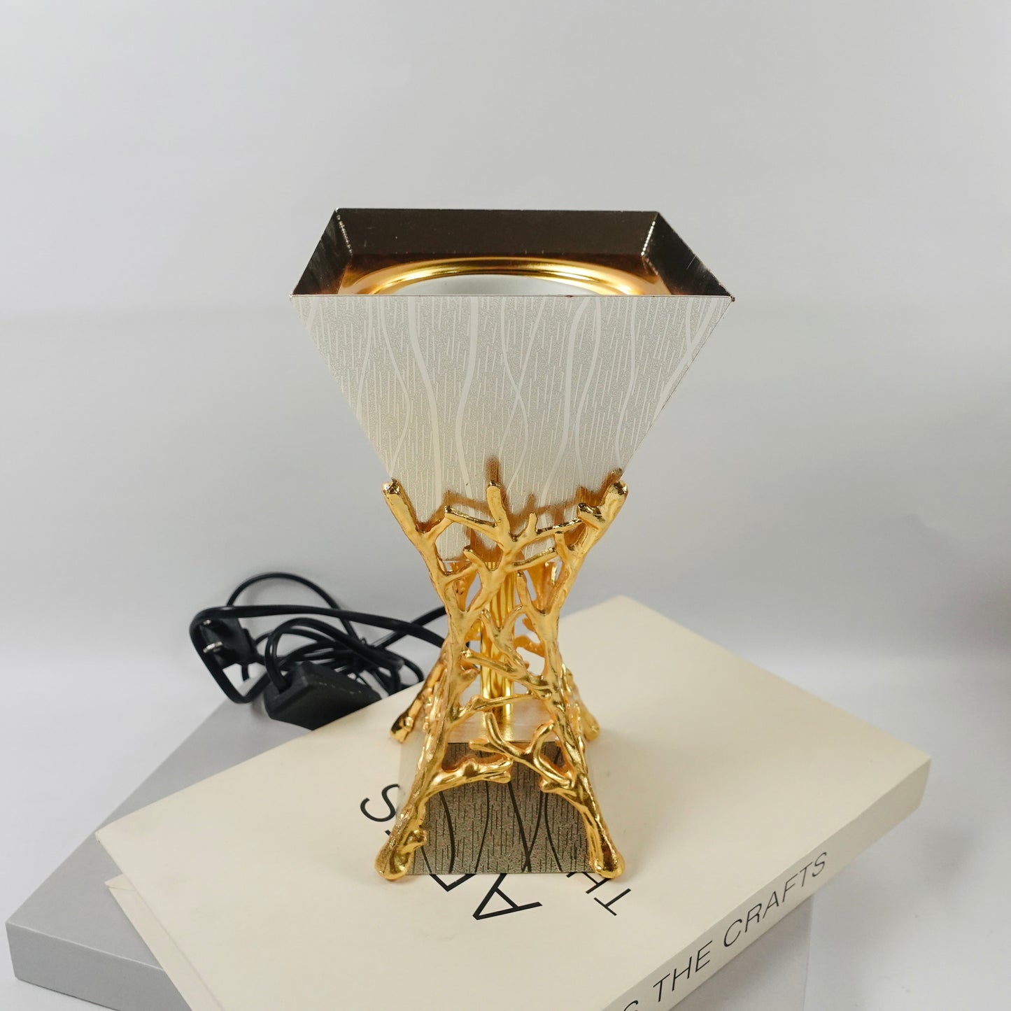 Gold Leaf with White Mosaic |  Incense burner | 110V